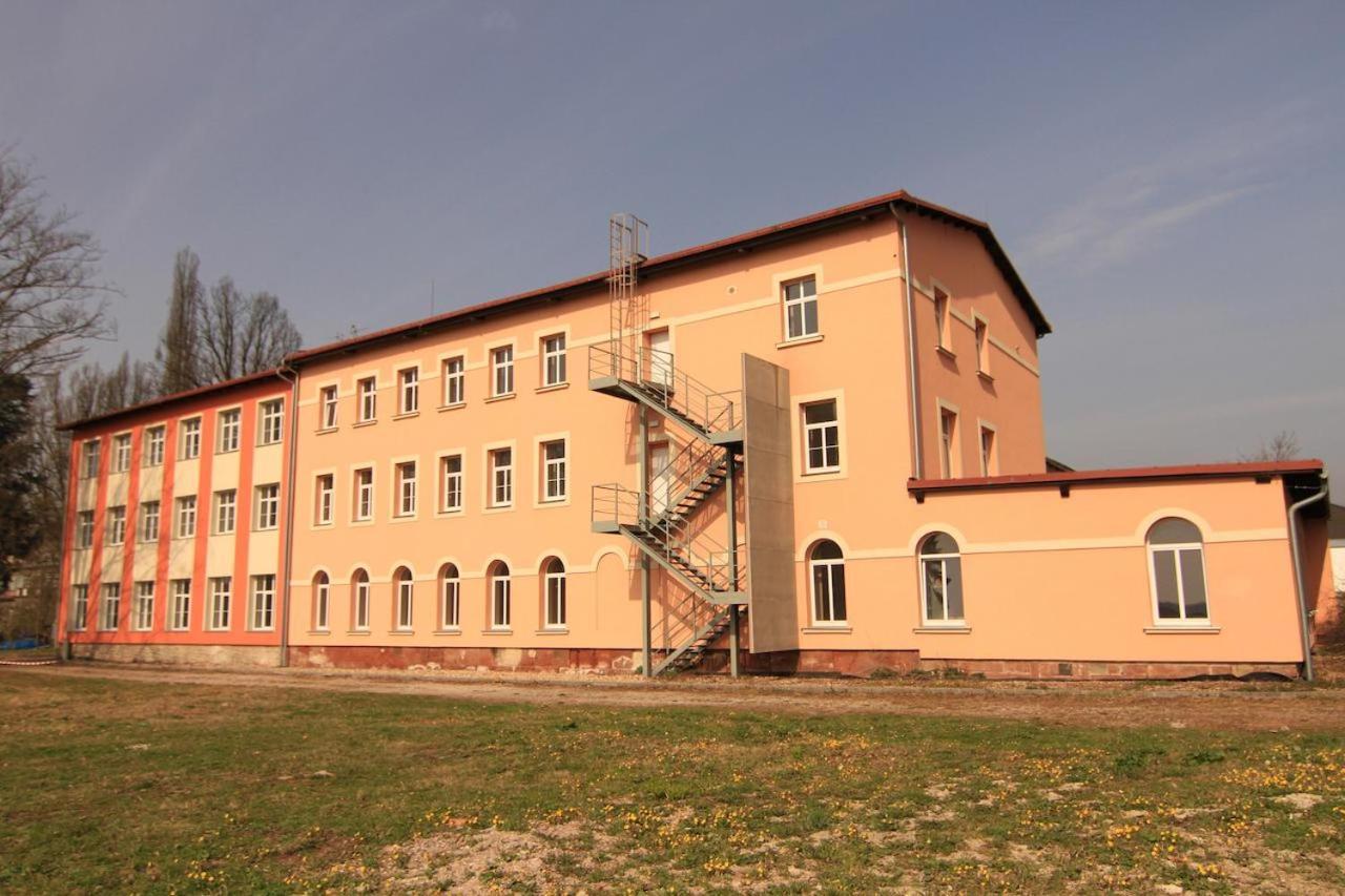 Ubytovani Rico Vrchlabí Екстериор снимка