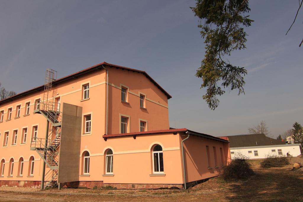 Ubytovani Rico Vrchlabí Екстериор снимка